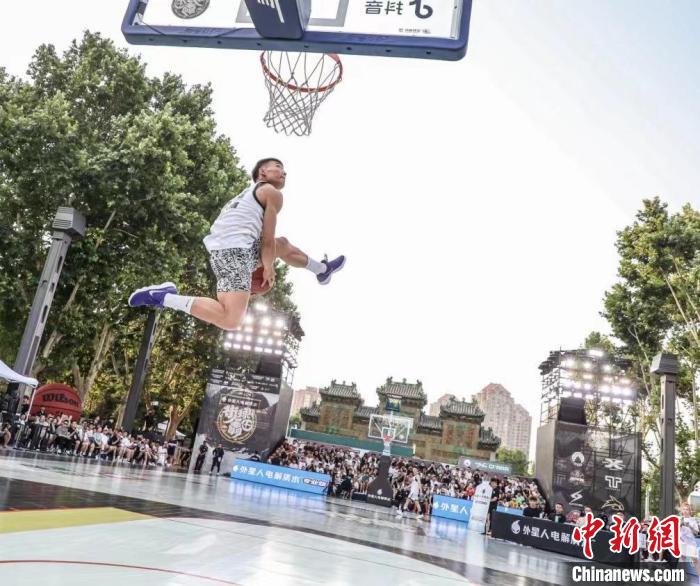 2024年“街球霸王”巡回赛北京站收官:北京瓷器