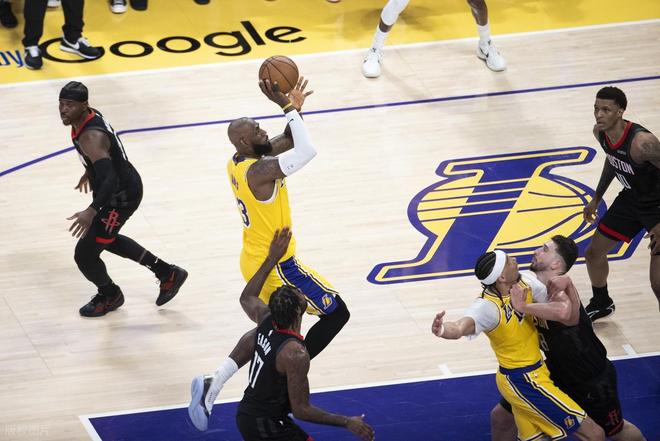 湖人107-98力克火箭，杜兰特缺席成关键因素