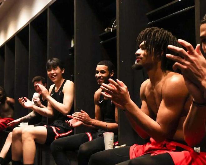 阿夫迪亚狂砍41分率队险胜太阳 西部七号种子迎