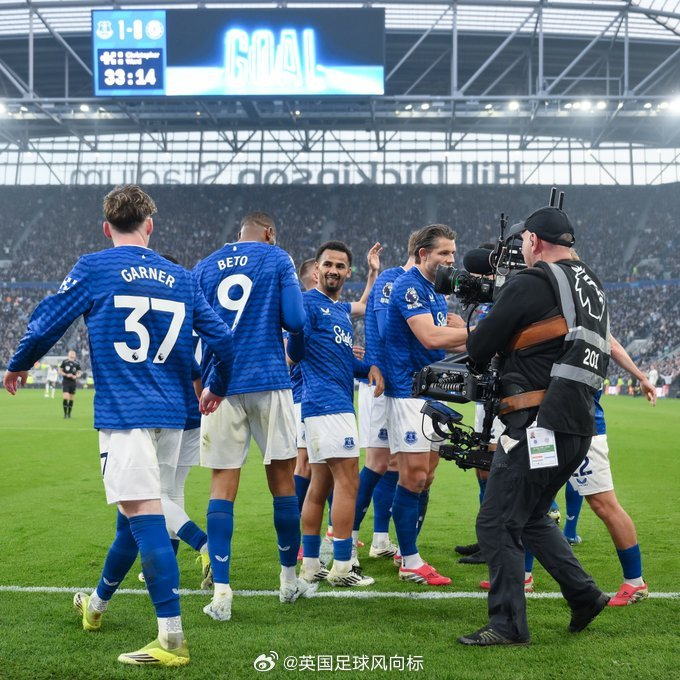 埃弗顿主力中卫布兰斯维特赛季报销引补强引援