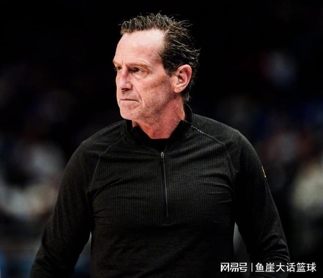 哈登失误成关键 奇士负活塞难掩隐患